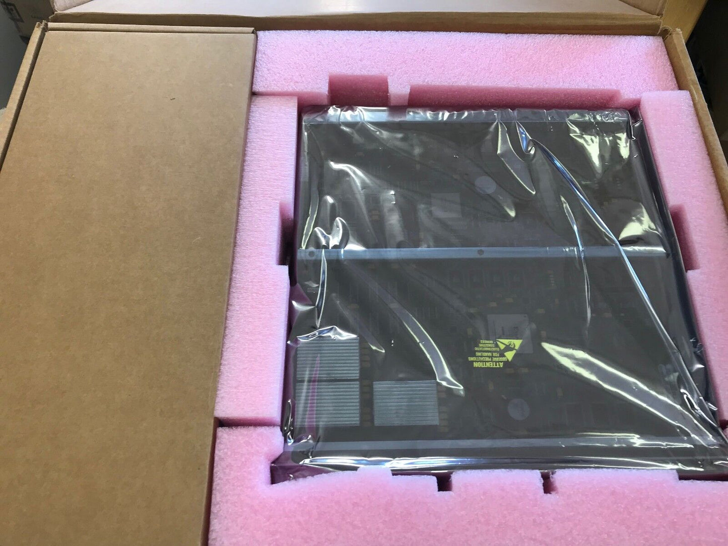 Motorola BSR64000 MDL 8 Port 10/100/1000 Ethernet Switch Trunk 487927-003-00/H