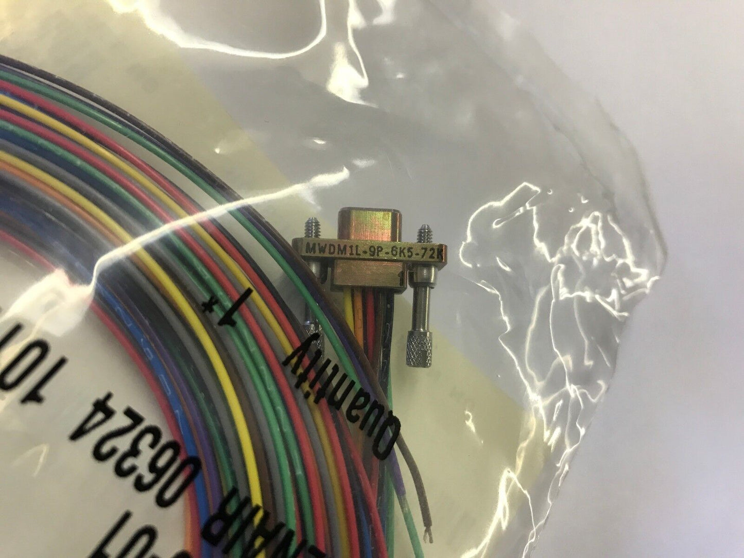 Glenair WMDM1L-9P-6K5-72K D-Sub Micro-D Insulated Wire Metal Shell Connectors