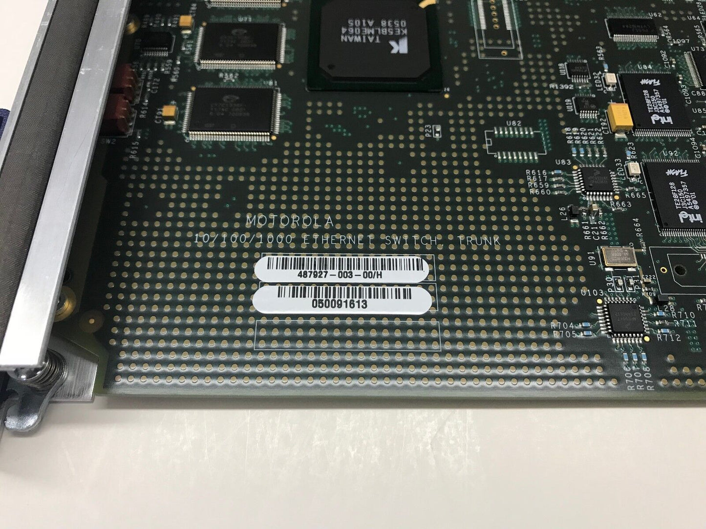 Motorola BSR64000 MDL 8 Port 10/100/1000 Ethernet Switch Trunk 487927-003-00/H